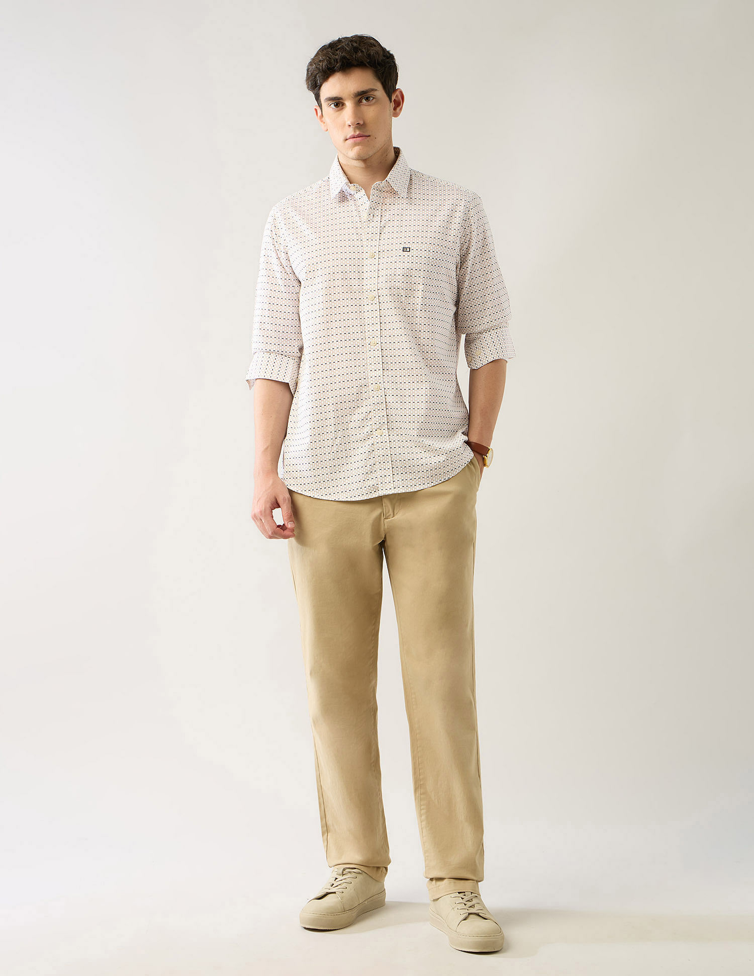 Arrow Sport Geometric Printed Printed Tailored Fit Shirt