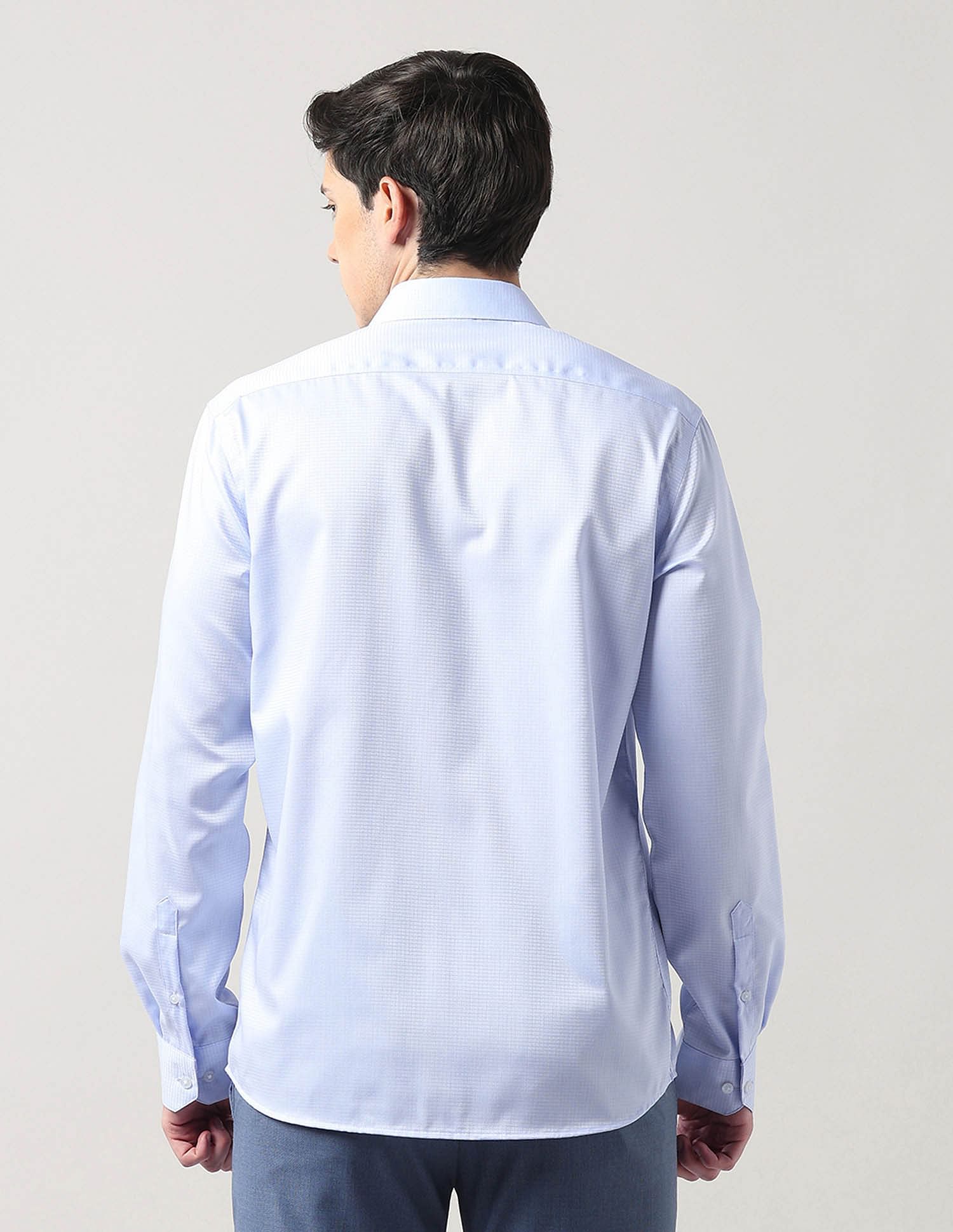 Arrow Manhattan Slim Fit Graph Checked Autopress Shirt