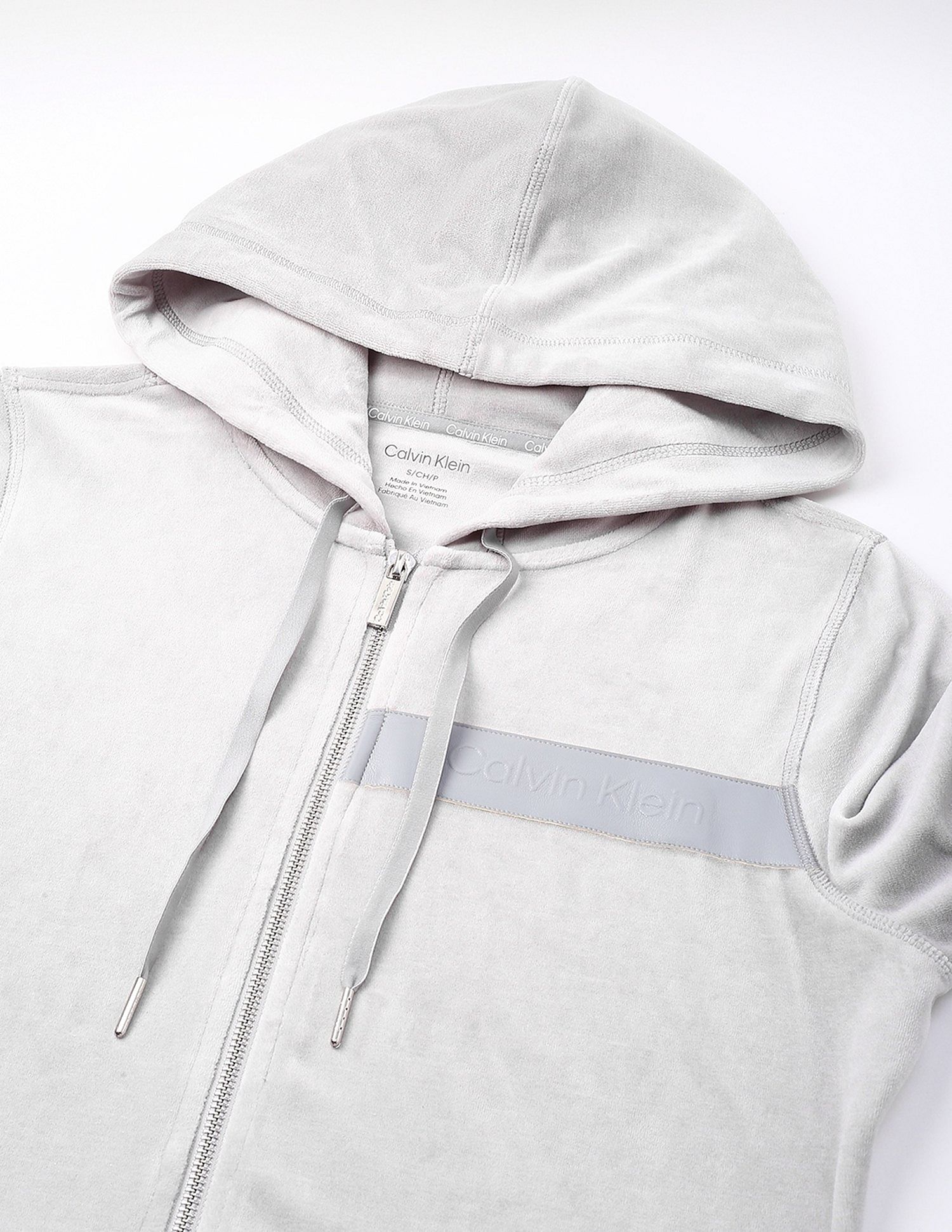 Calvin Klein Jeans Regular-Fit Polyester Hooded Neck Sweat Shirt