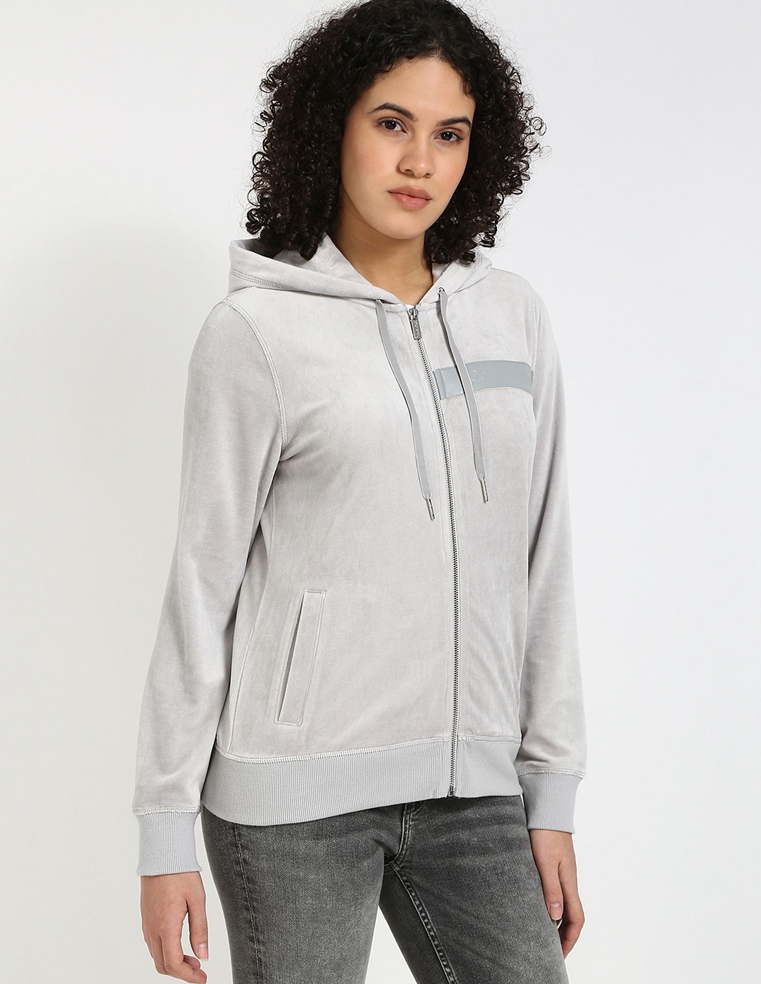 Calvin Klein Jeans Regular-Fit Polyester Hooded Neck Sweat Shirt