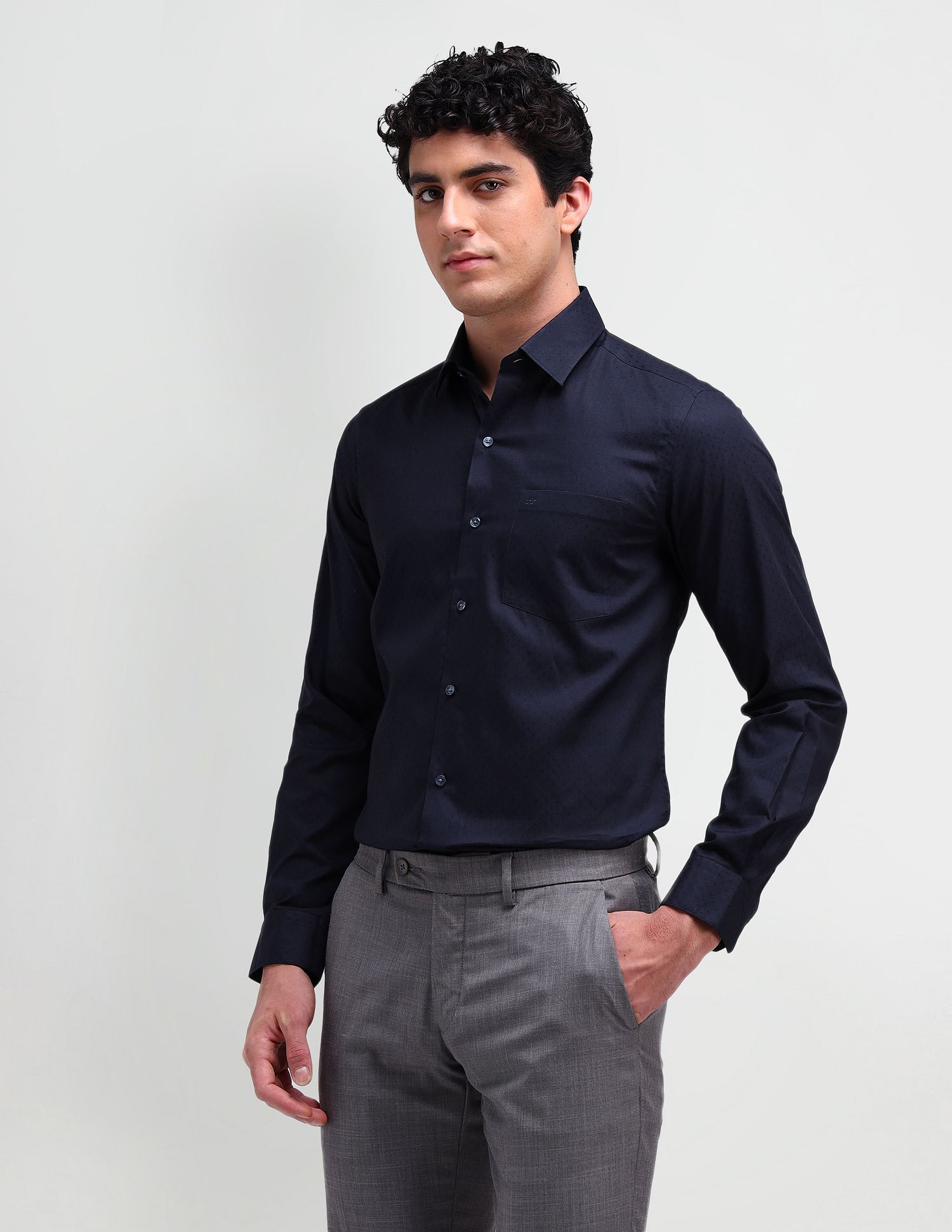 Arrow Manhattan Slim Fit Textured Shirt