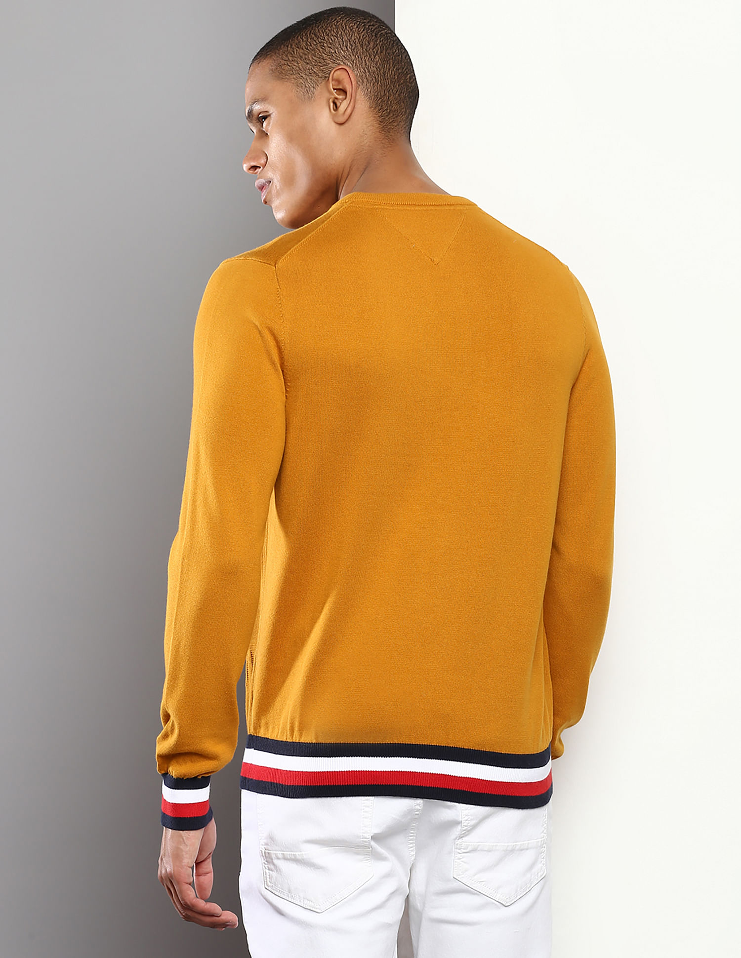 Mustard yellow tommy 2024 hilfiger sweatshirt