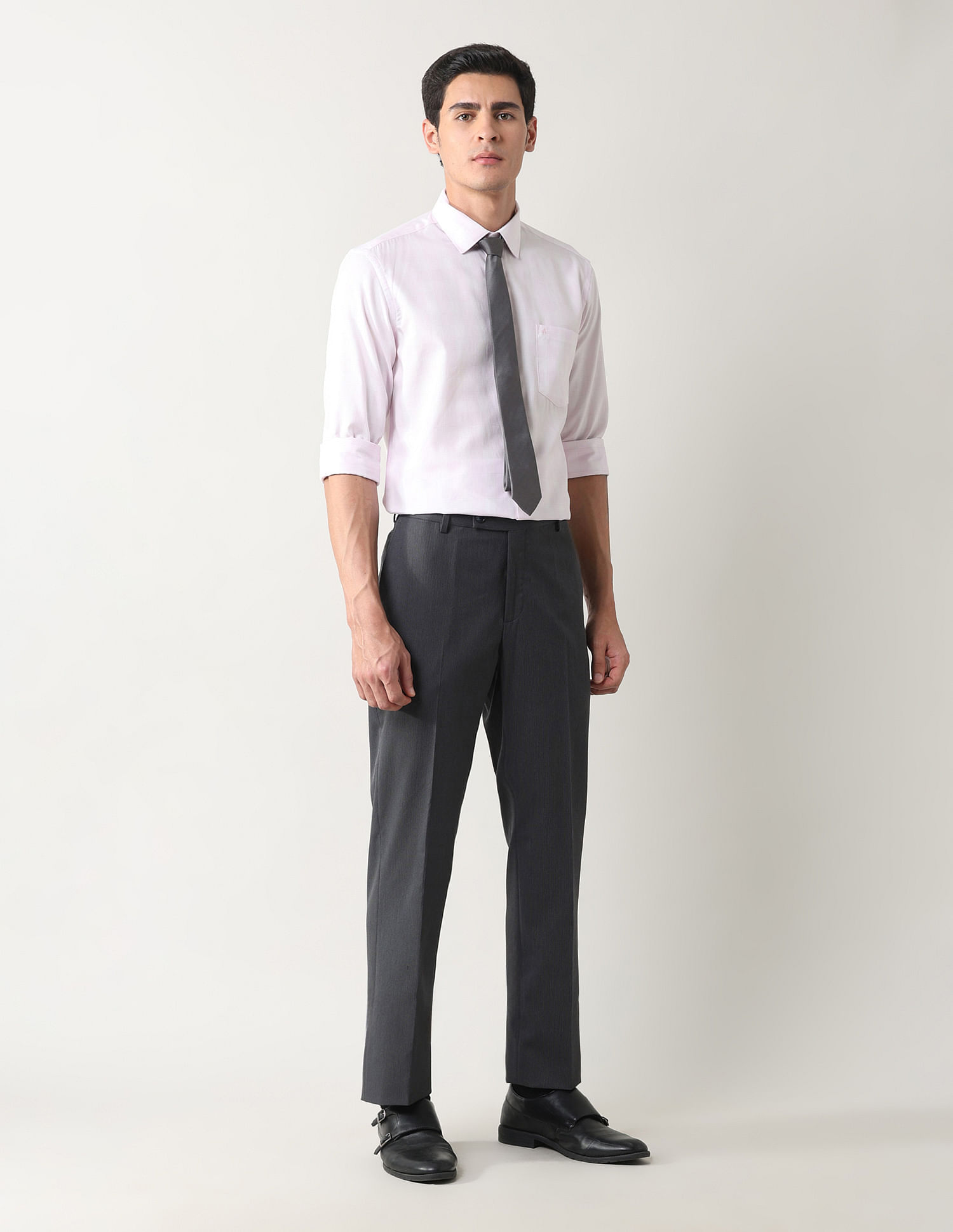 Arrow Textured Manhattan Slim Fit Shirt
