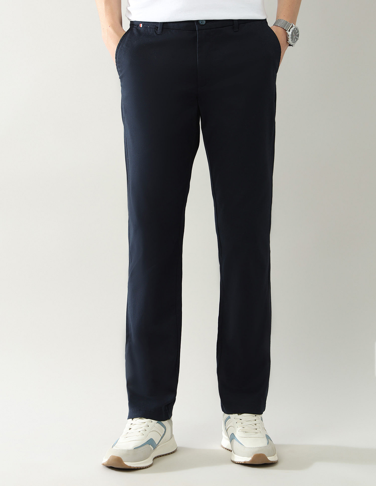 Arrow Sport Mid Rise Dobby Autopress Flx Trousers