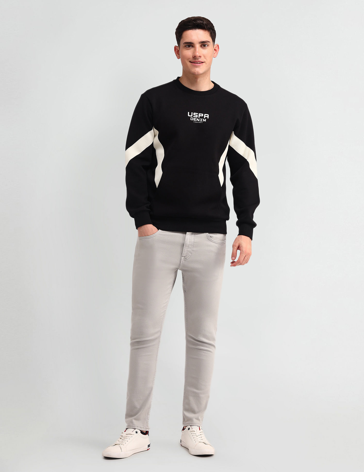 U.S. Polo Assn. Denim Co. Colour Blocked Regular Fit Sweatshirt