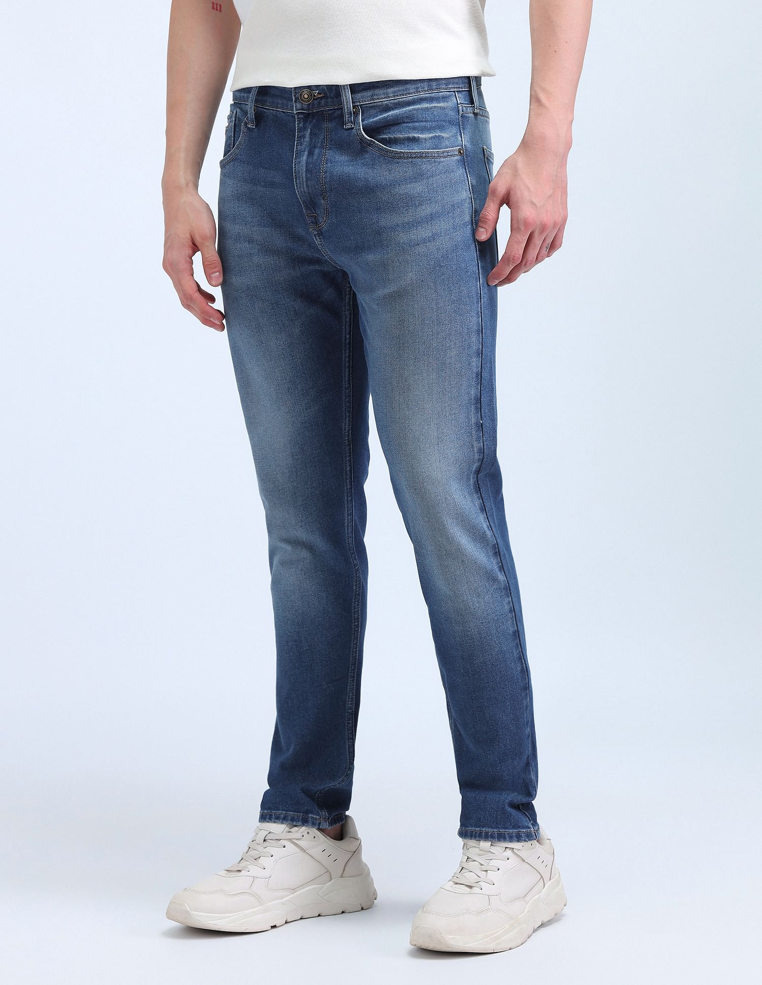 Flying Machine Mid Rise Slim Tapered Fit Jeans