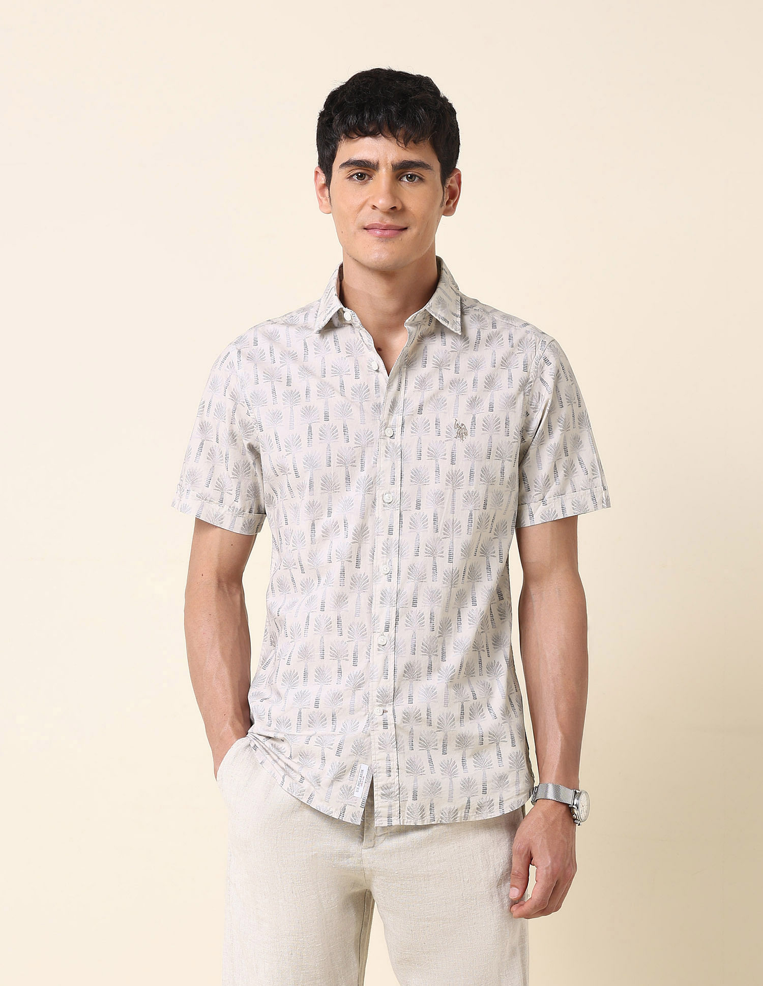 U.S. Polo Assn. Tropical Printed Tailored Fit Shirt