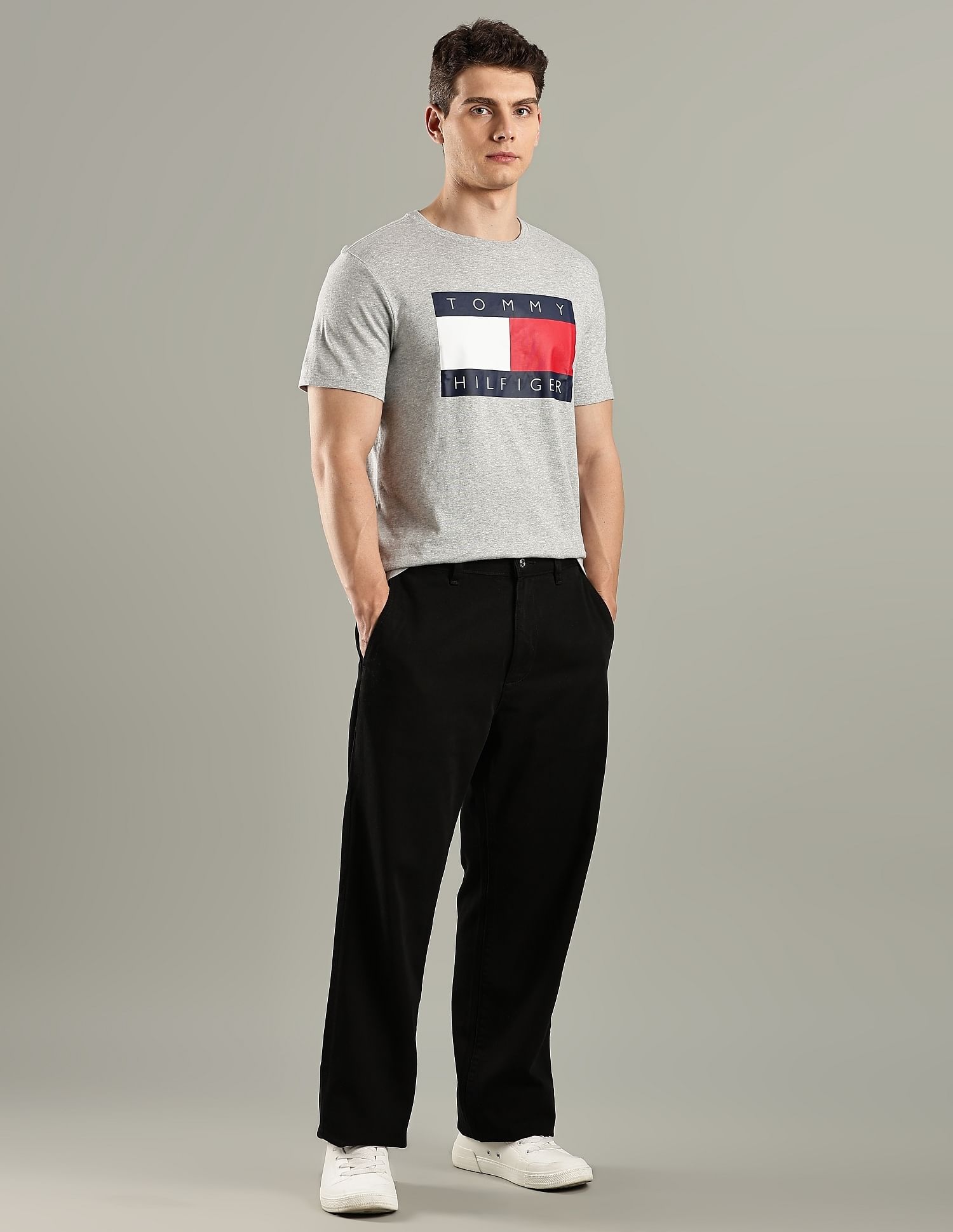 Tommy Hilfiger Logo Regular-Fit Cotton T-Shirt