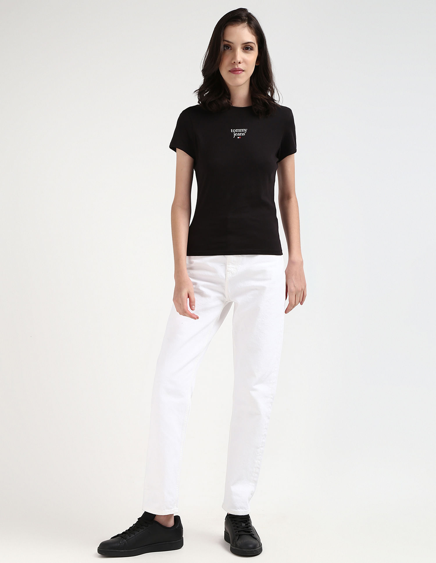 Tommy Hilfiger Essential Logo Short Sleeve T-Shirt