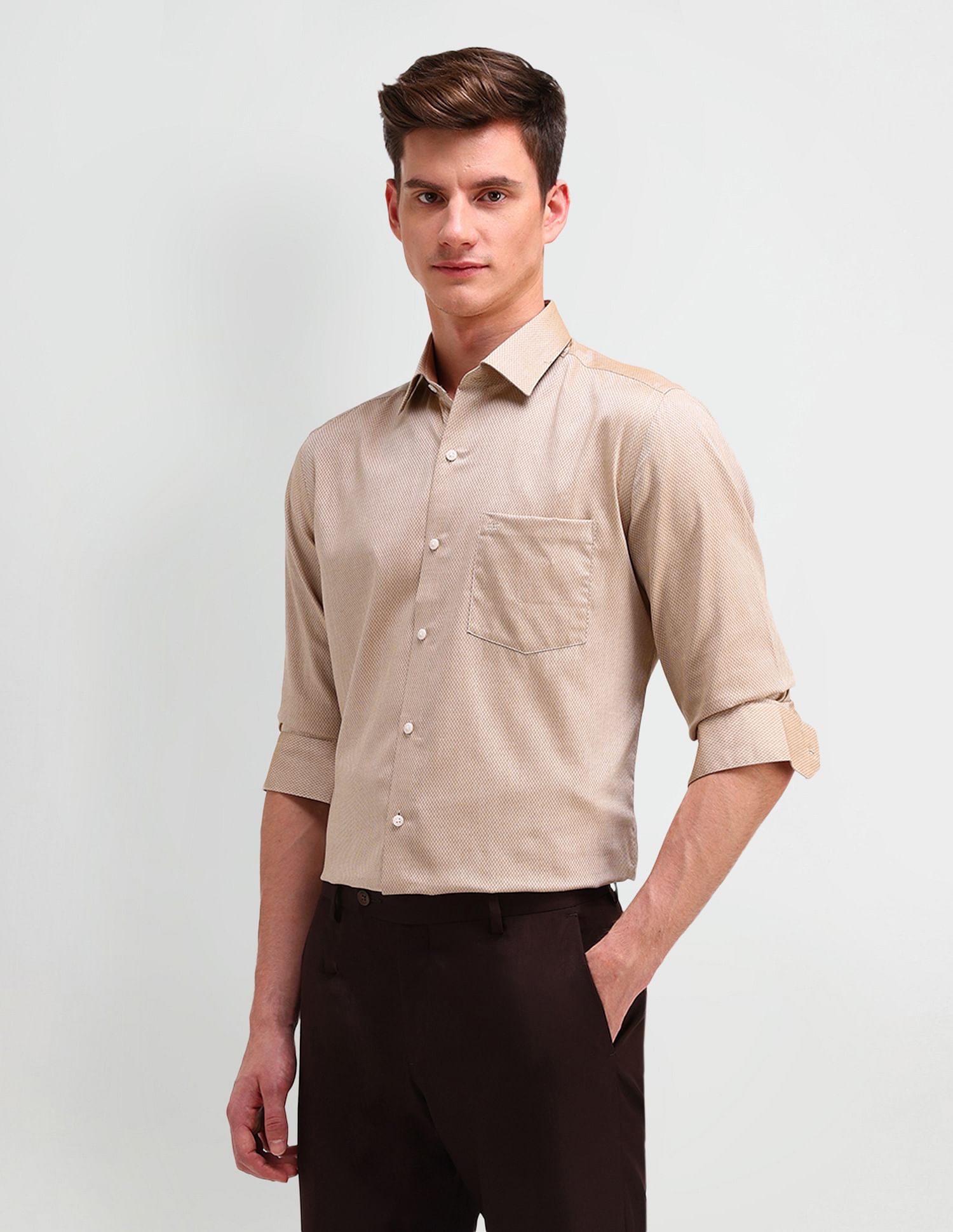 Arrow Manhattan Slim Fit Dobby Shirt