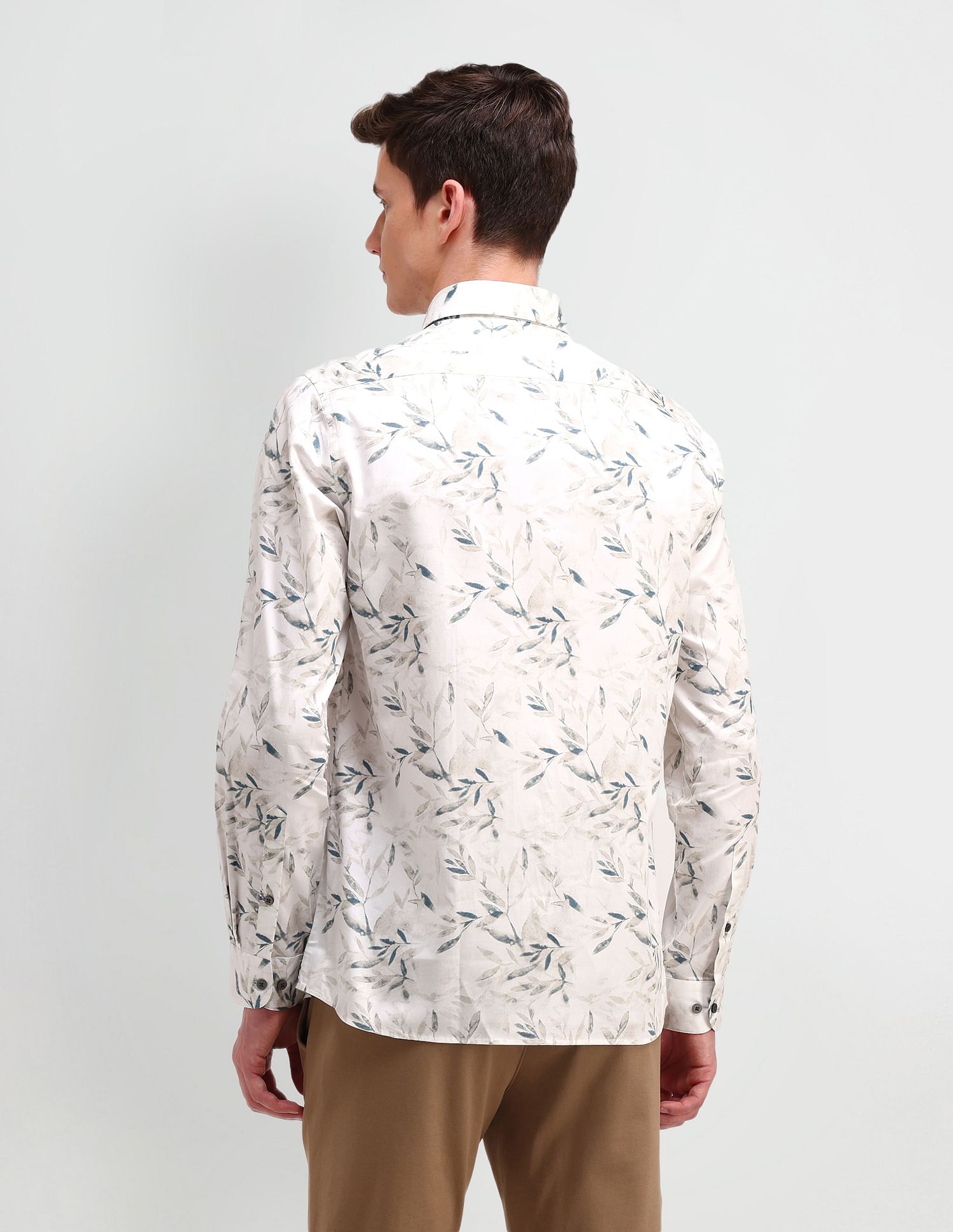Arrow Newyork Slim Fit All-Over Pattern Shirt