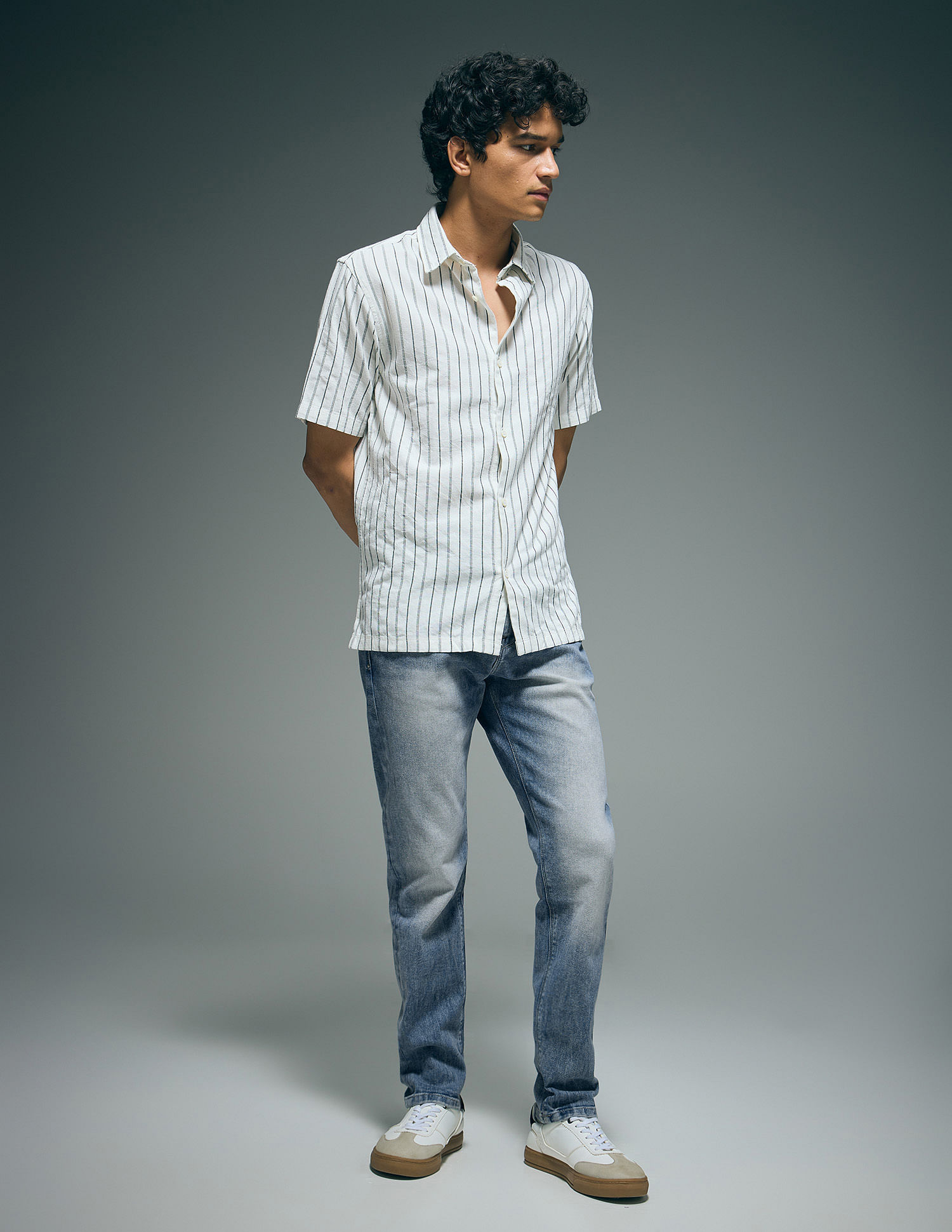 Flying Machine Slash Slim Tapered Fit Stone Washed Jeans