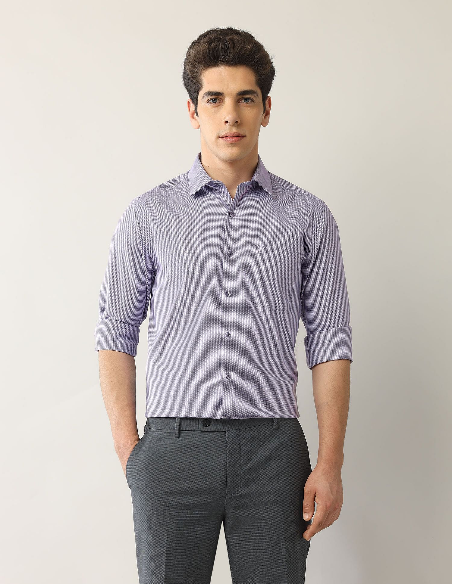 Arrow Textured Manhattan Slim Fit Shirt