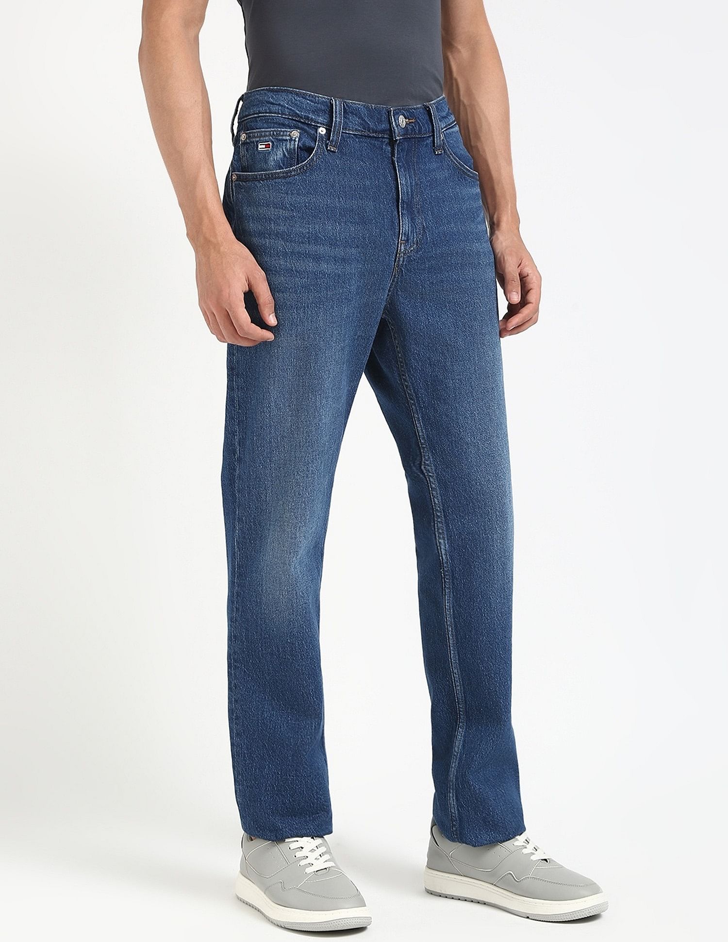Tommy Hilfiger Light-Wash Slim-Fit Mid Rise Jeans