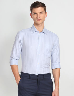 Arrow Manhattan Slim Fit Cotton Formal Shirt