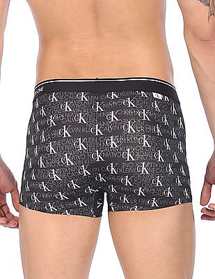 Buy Calvin Klein Underwear Men Black Elasticized Waistband Printed Trunks -  NNNOW.com