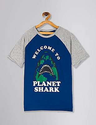 gap shark shirt