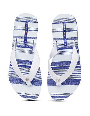 Tommy Hilfiger Women V-Strap Striped Flip Flops