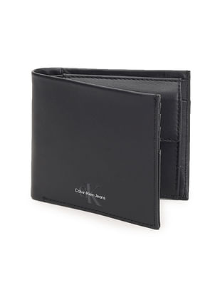 Calvin Klein Key Item Saffiano Continental Zip Around Wallet With Wristlet  Strap in Red | Lyst
