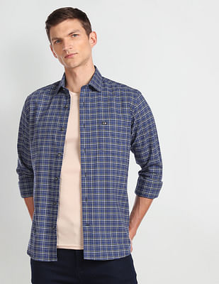 Arrow Sports Spread Collar Checked Casual Shirt