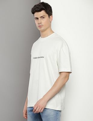 Buy Calvin Klein Jeans Brand Print Relaxed Fit T-Shirt - NNNOW.com