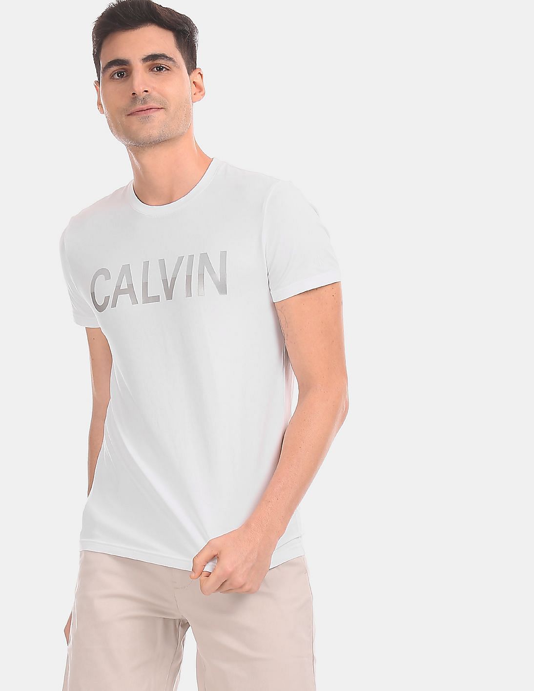 Buy Calvin Klein Men White Slim Fit Brand Logo T-Shirt - NNNOW.com