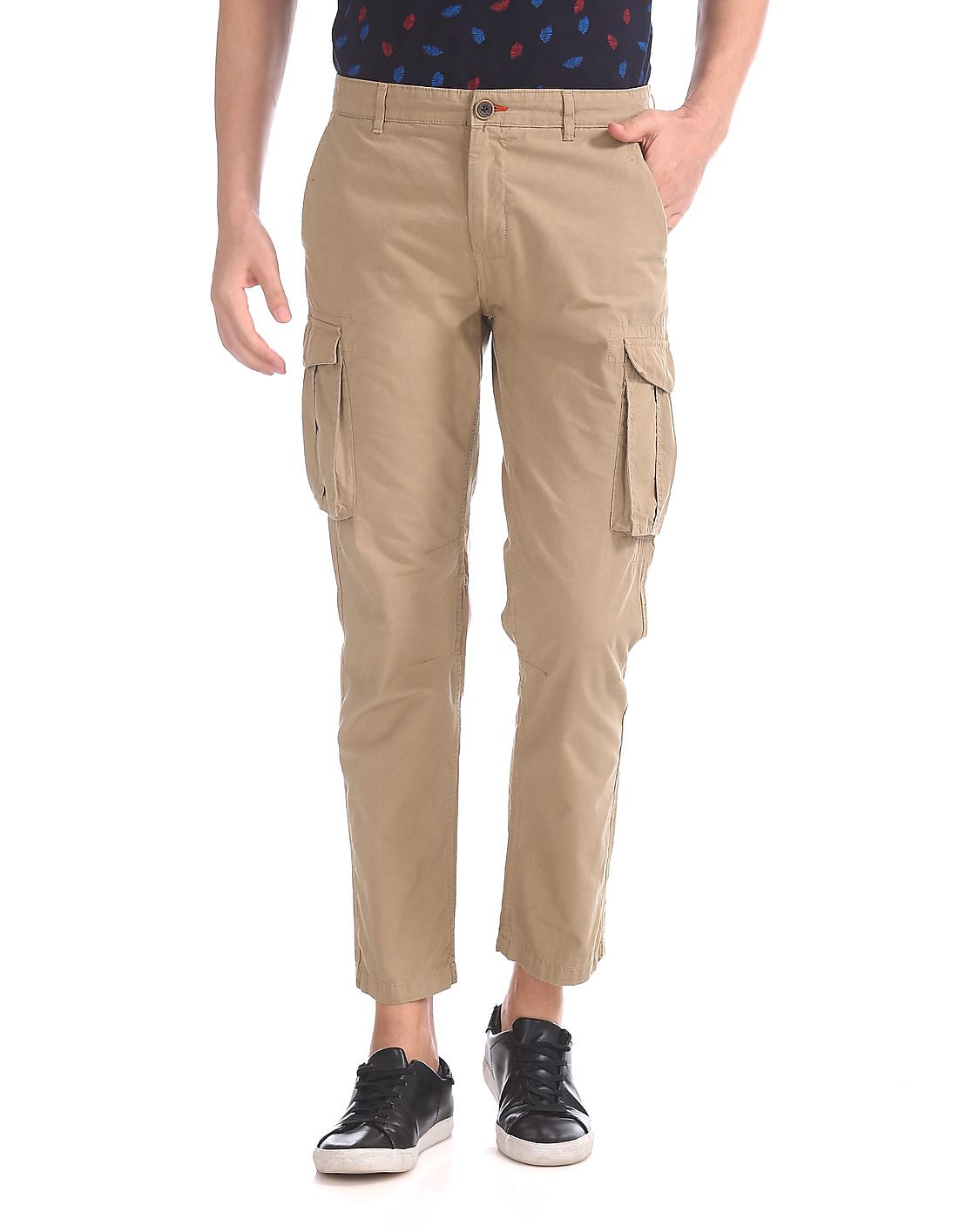 regular fit cargos