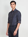 Arrow Cutaway Collar Tartan Checked Shirt