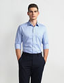 Arrow Patterned Twill Solid Shirt